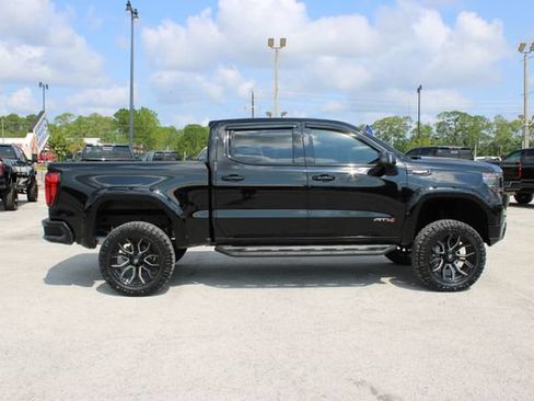 Used 2023 GMC Sierra 1500 AT4 w/ AT4 Premium Package AWD/4WD image 15