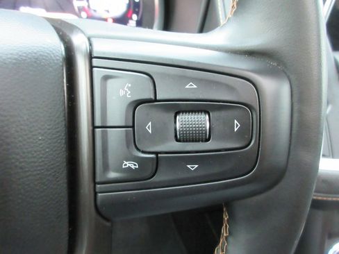 Certified 2023 GMC Yukon XL AT4 w/ AT4 Premium Plus Package image 31