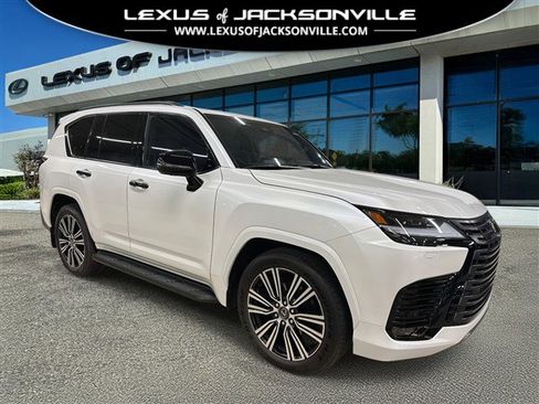 Certified 2025 Lexus LX 600 4WD w/ Luxury Package image 1