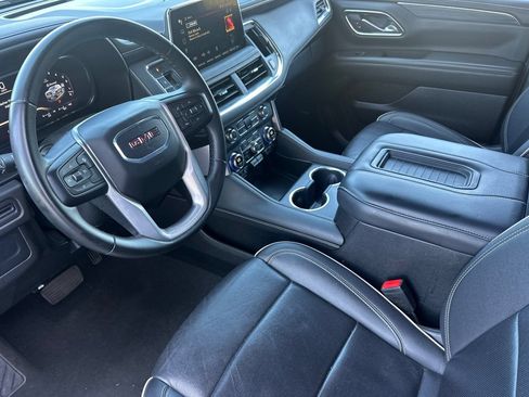 Used 2024 GMC Yukon SLT AWD/4WD image 10