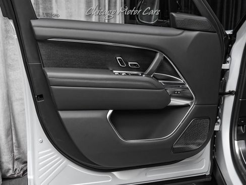 Used 2026 Land Rover Range Rover Long Wheelbase Autobiography AWD/4WD image 37