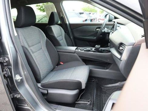 Certified 2023 Nissan Rogue SV AWD/4WD image 23