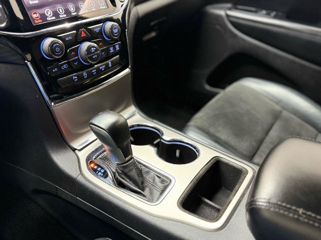 Used 2019 Jeep Grand Cherokee Altitude AWD/4WD image 22