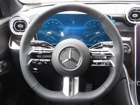 New 2026 Mercedes-Benz GLC 300 4MATIC image 24