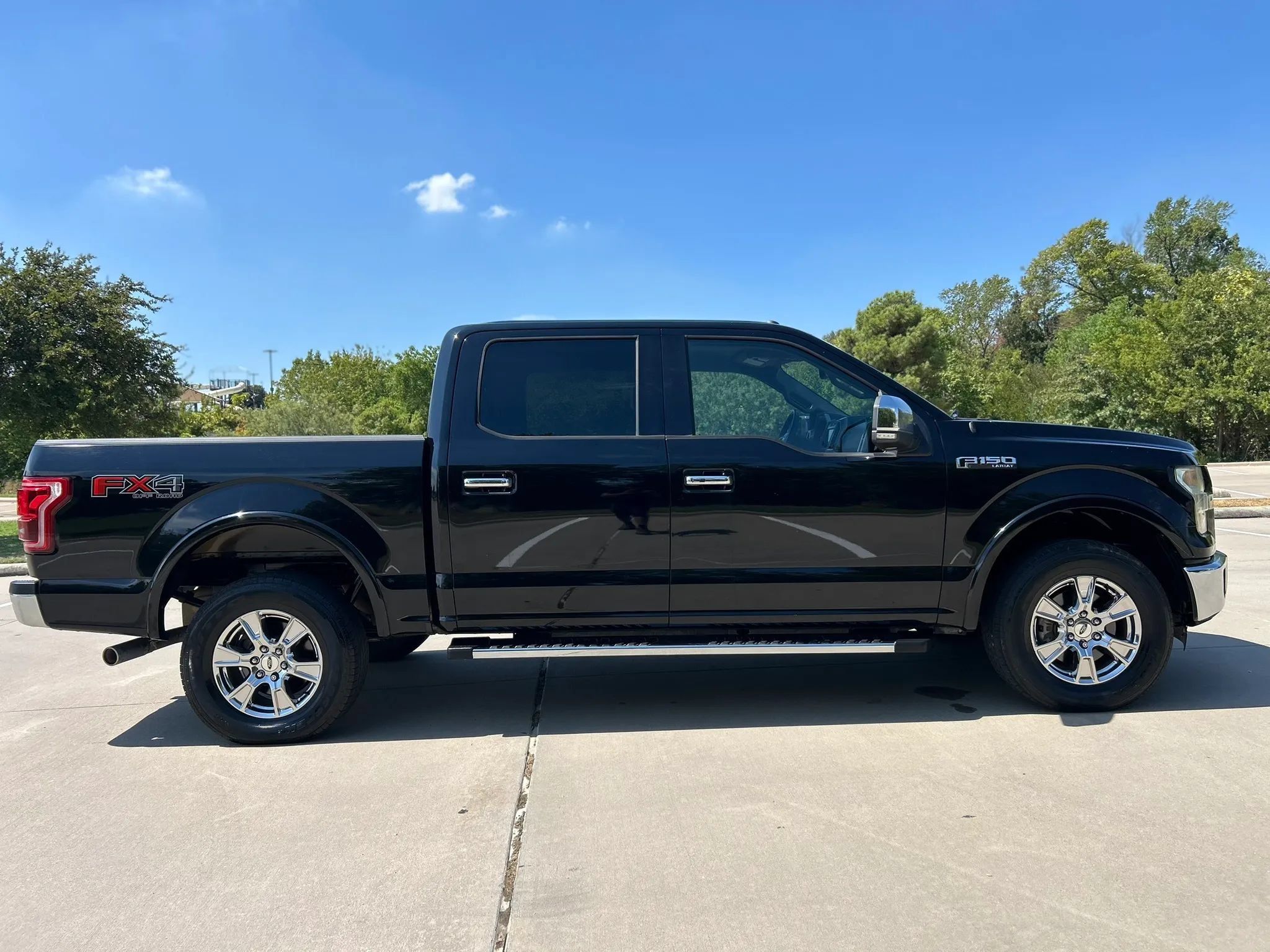 Used 2016 Ford F150 Lariat AWD/4WD image 5