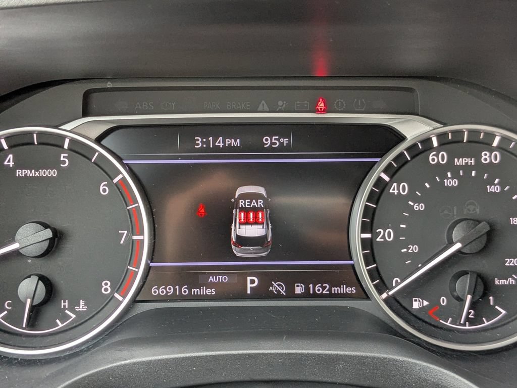 Used 2024 Nissan Rogue SV AWD/4WD image 24
