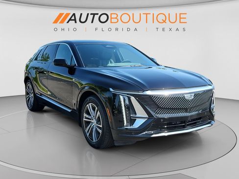 Used 2024 Cadillac Lyriq Luxury RWD image 7