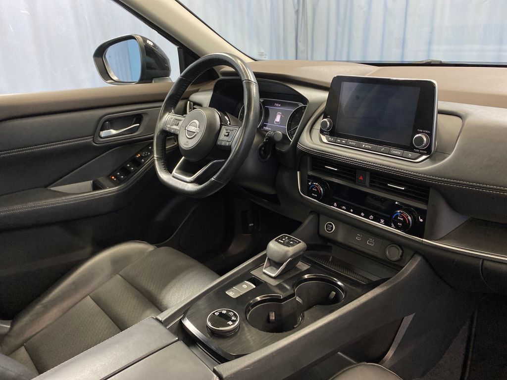 Used 2023 Nissan Rogue SV w/ SV Premium B Package AWD/4WD image 42