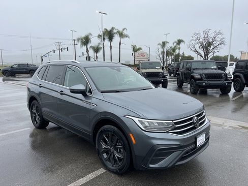 Used 2024 Volkswagen Tiguan Wolfsburg Edition image 2