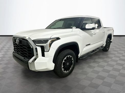 New 2026 Toyota Tundra SR5 AWD/4WD image 23
