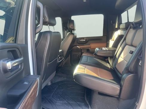 Used 2023 Chevrolet Silverado 2500 High Country image 20