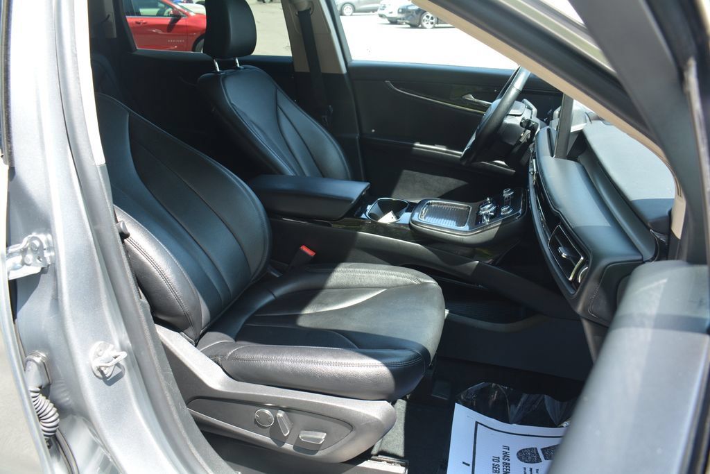 Used 2023 Lincoln Nautilus AWD w/ Premium Package image 19