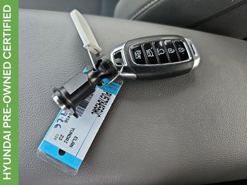 Certified 2023 Hyundai Elantra SEL image 40