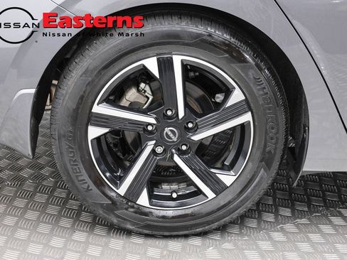 Used 2024 Nissan Sentra SV w/ Lighting Package FWD image 29