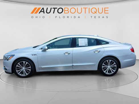 Used 2017 Buick LaCrosse Essence FWD image 2
