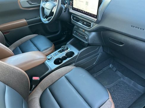 Used 2025 Ford Bronco Sport Outer Banks w/ Outer Banks Tech Package+ image 16