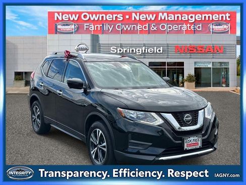 Used 2019 Nissan Rogue SV w/ Premium Package AWD/4WD image 1