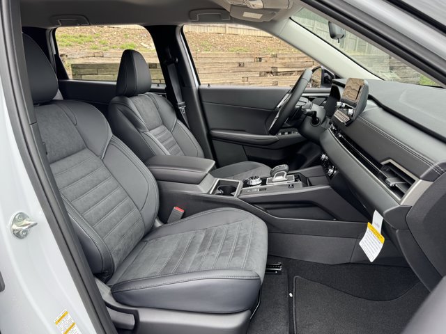 New 2026 Nissan Rogue SL AWD/4WD image 7