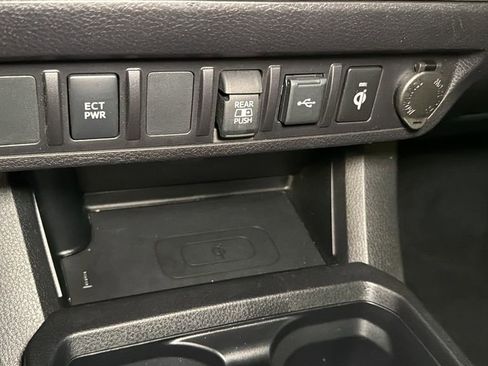 Used 2023 Toyota Tacoma TRD Off-Road image 26