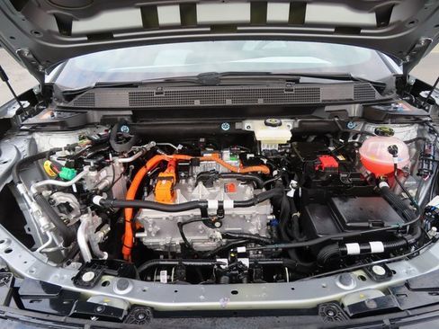 Certified 2025 Chevrolet Equinox EV LT w/ Convenience Package image 38