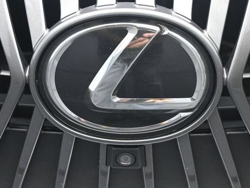 Used 2019 Lexus ES 350 Ultra Luxury w/ Accessory Package 2 FWD image 28