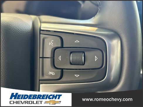 Used 2024 Chevrolet Silverado 1500 LT AWD/4WD image 19