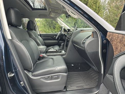 Certified 2023 INFINITI QX80 Premium Select w/ All-Season Package image 25