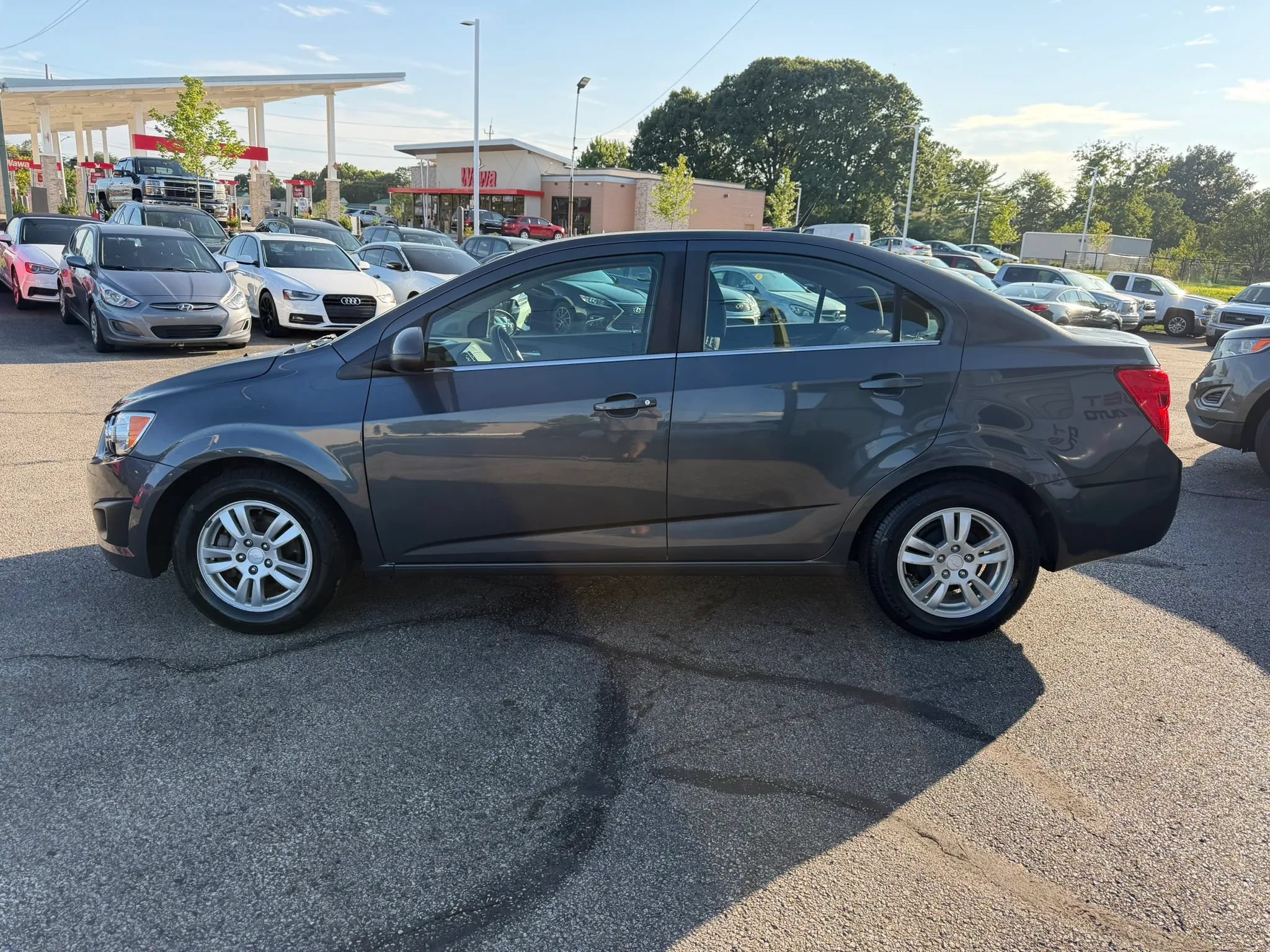 Used 2013 Chevrolet Sonic LT FWD image 2