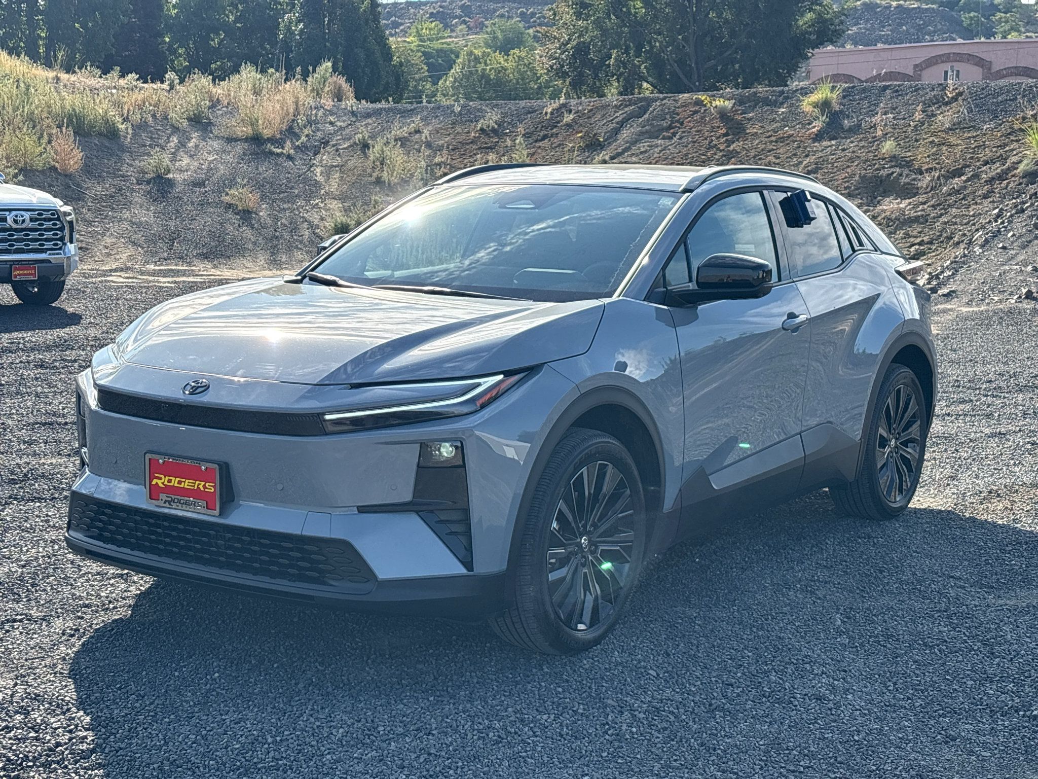 Used 2026 Toyota C-HR AWD/4WD image 7