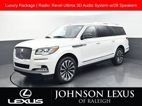 Used 2023 Lincoln Navigator L Reserve AWD/4WD image 1