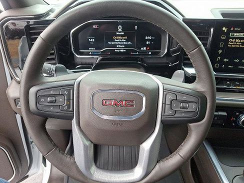 Used 2024 GMC Sierra 1500 SLT w/ SLT Premium Plus Package image 18