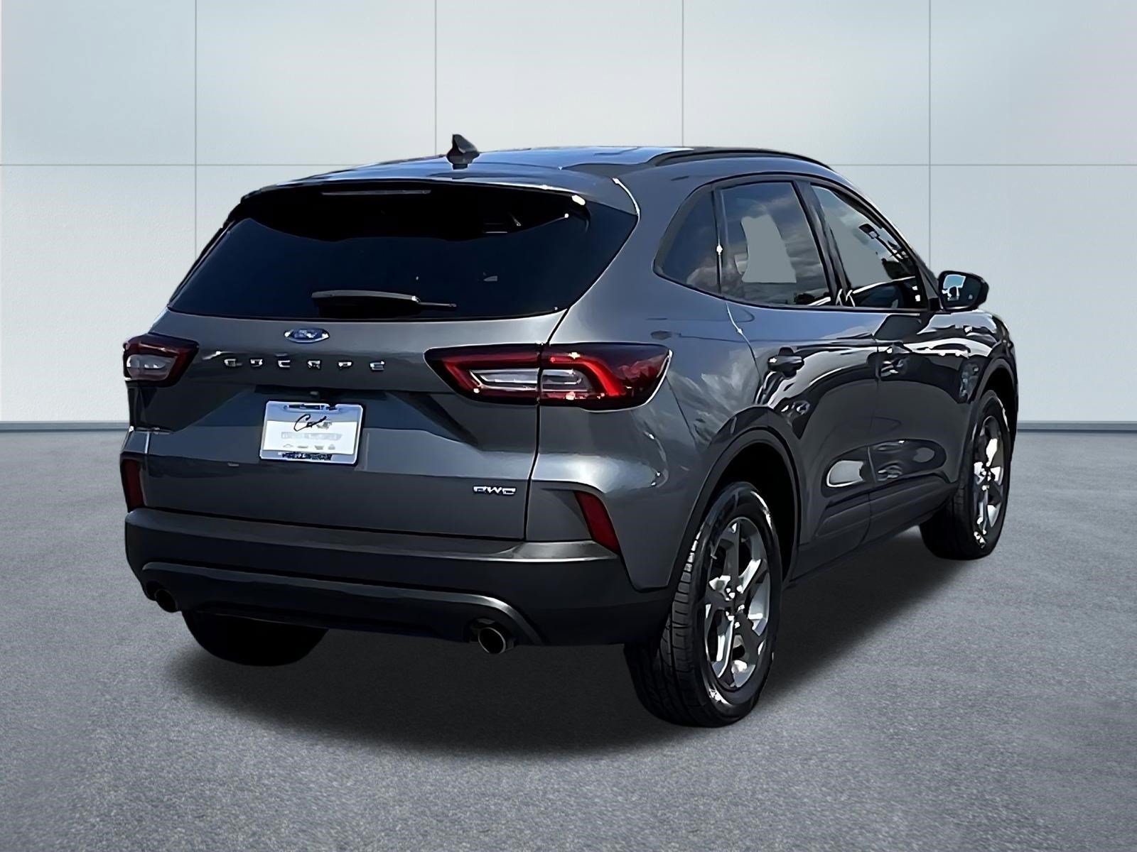 Used 2025 Ford Escape ST-Line Select AWD/4WD image 6