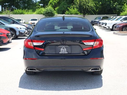 Used 2022 Honda Accord Sport image 6