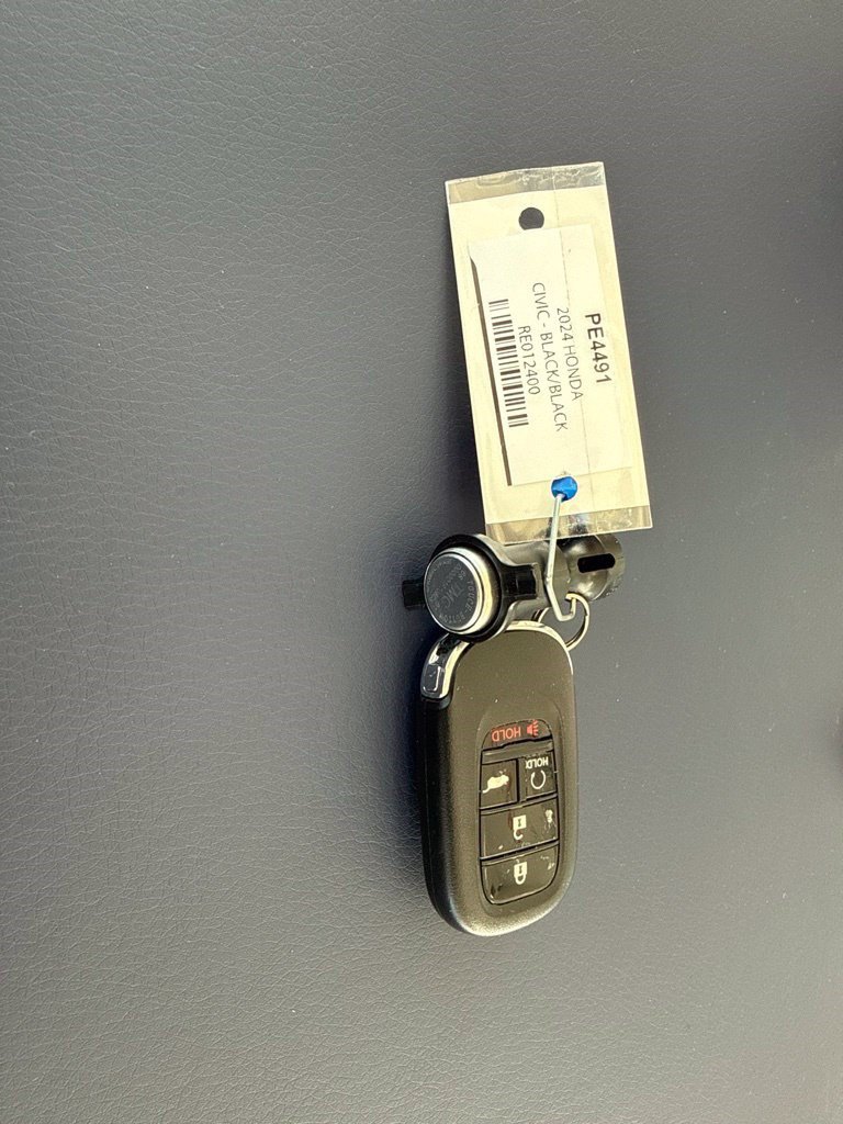 Certified 2024 Honda Civic Sport Touring image 5