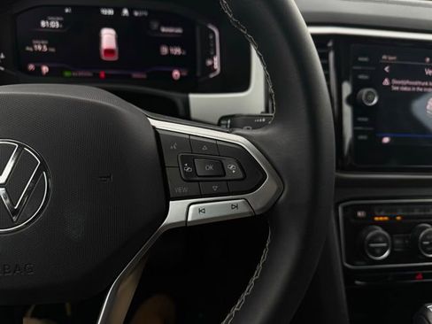 Used 2022 Volkswagen Atlas SE image 27