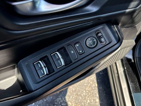 Used 2024 Honda Accord EX image 13