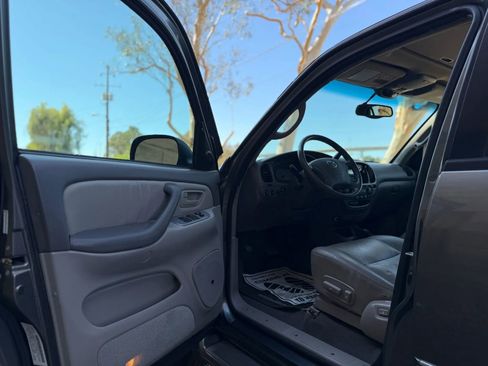 Used 2003 Toyota Sequoia Limited AWD/4WD image 8