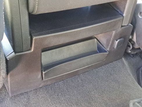 Used 2015 Chevrolet Silverado 1500 LT image 18