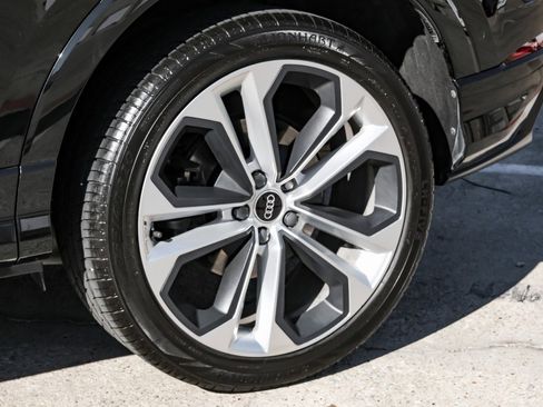 Used 2021 Audi Q3 2.0T Premium Plus w/ Premium Plus Package image 69