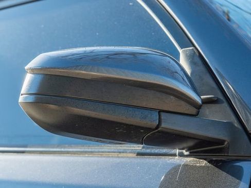 Used 2019 Toyota 4Runner 4WD image 12