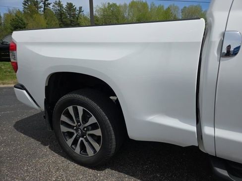 Used 2019 Toyota Tundra Limited w/ Limited Premium Package AWD/4WD image 36