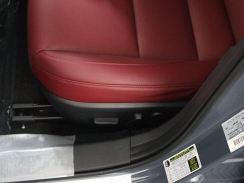 New 2026 MAZDA MAZDA3 Carbon image 19