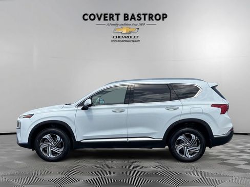 Used 2023 Hyundai Santa Fe SEL w/ Premium Package image 3