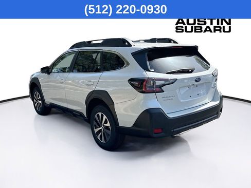 New 2025 Subaru Outback Premium image 6