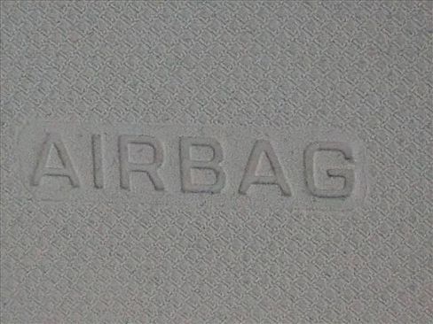 Used 2023 Hyundai Elantra Limited w/ Cargo Package FWD image 10