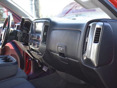 Used 2018 Chevrolet Silverado 1500 LT w/ LT Eassist Package image 26