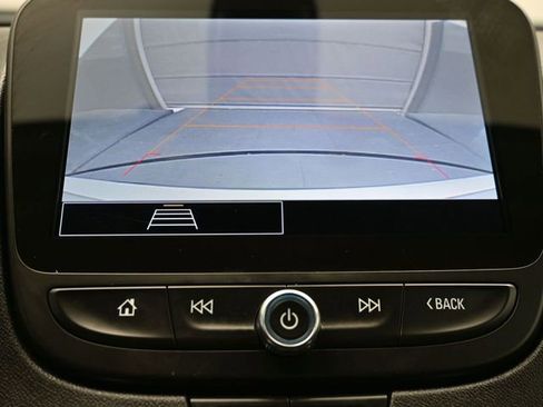 Used 2022 Chevrolet Malibu LT image 16