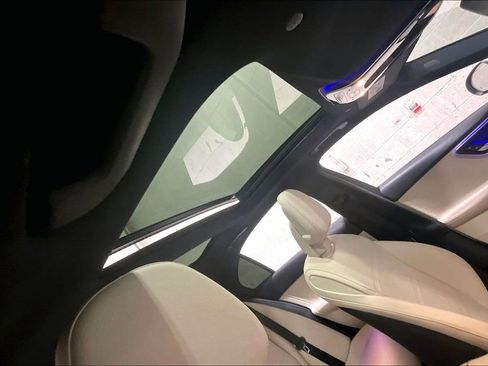 Used 2022 Mercedes-Benz C 300 C 300 image 26