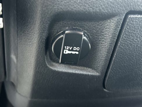 Used 2013 RAM 1500 Big Horn AWD/4WD image 23