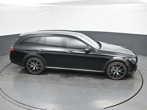 Used 2022 Mercedes-Benz E 450 4MATIC All-Terrain Wagon image 34
